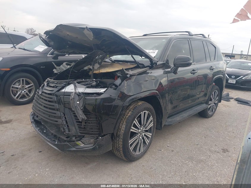2025 Lexus Lx 700H Luxury