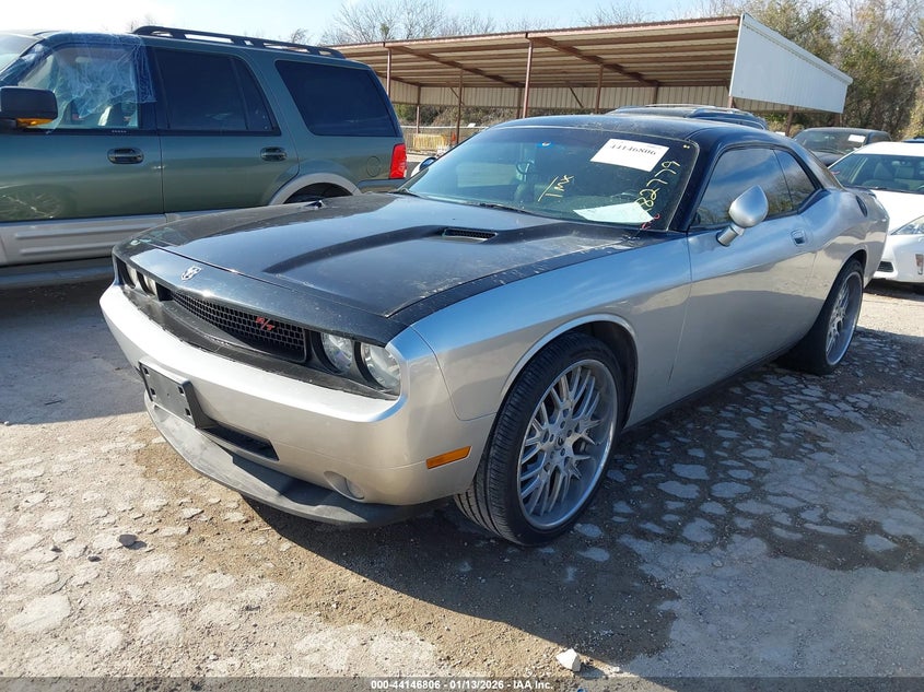 Vin: 2b3cj5dt2ah282779, lot: 44642738, dodge challenger r/t 20102