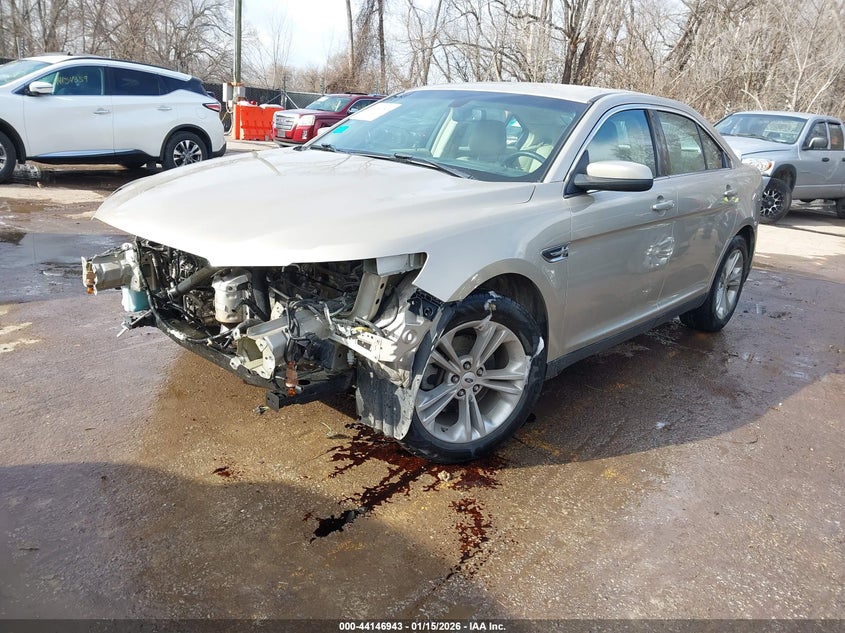 2017 Ford Taurus Sel