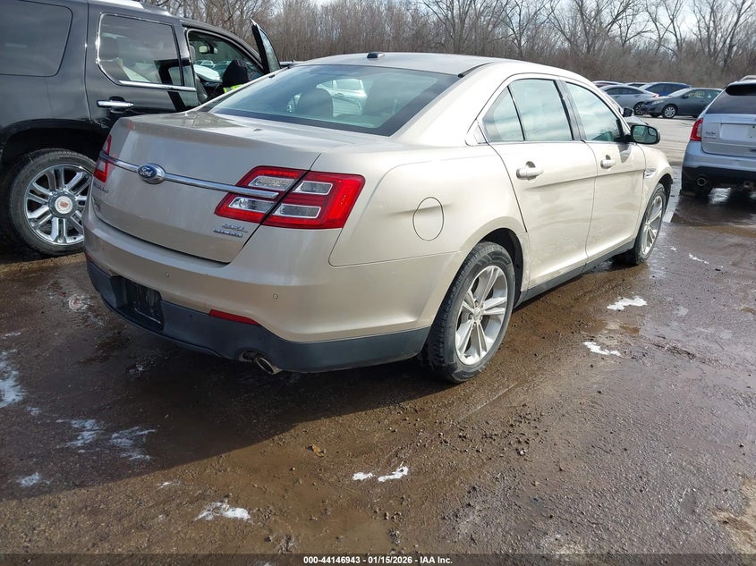 2017 Ford Taurus Sel