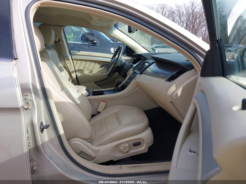 2017 Ford Taurus Sel