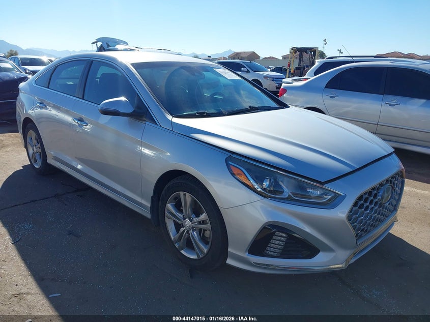 VIN 5NPE34AF0KH805798 2019 HYUNDAI SONATA SEL