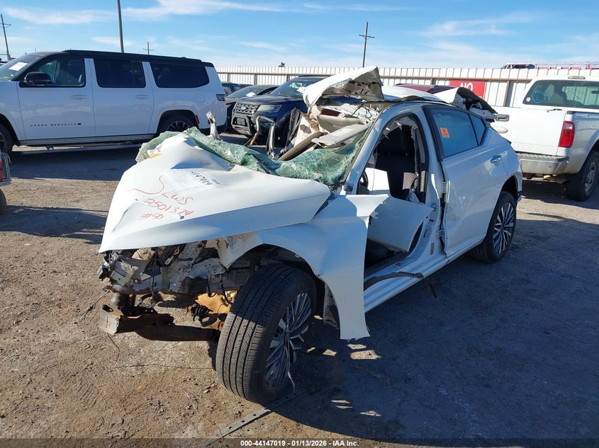 2025 Nissan Altima Sv Fwd