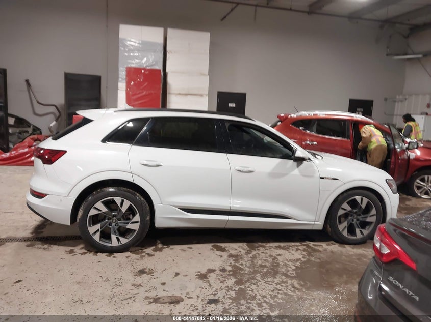2021 Audi E-Tron Premium Quattro VIN: WA1AAAGE3MB030087 Lot: 44147042