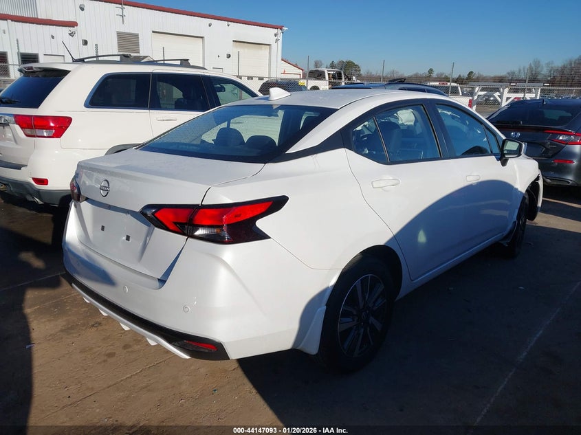 2025 Nissan Versa 1.6 Sv