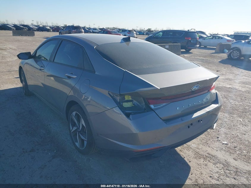 2023 Hyundai Elantra Sel