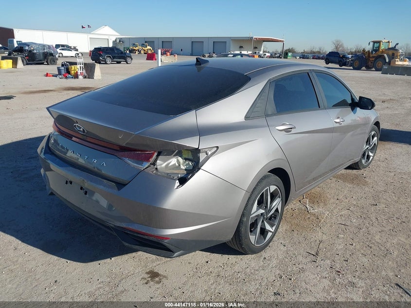 2023 Hyundai Elantra Sel