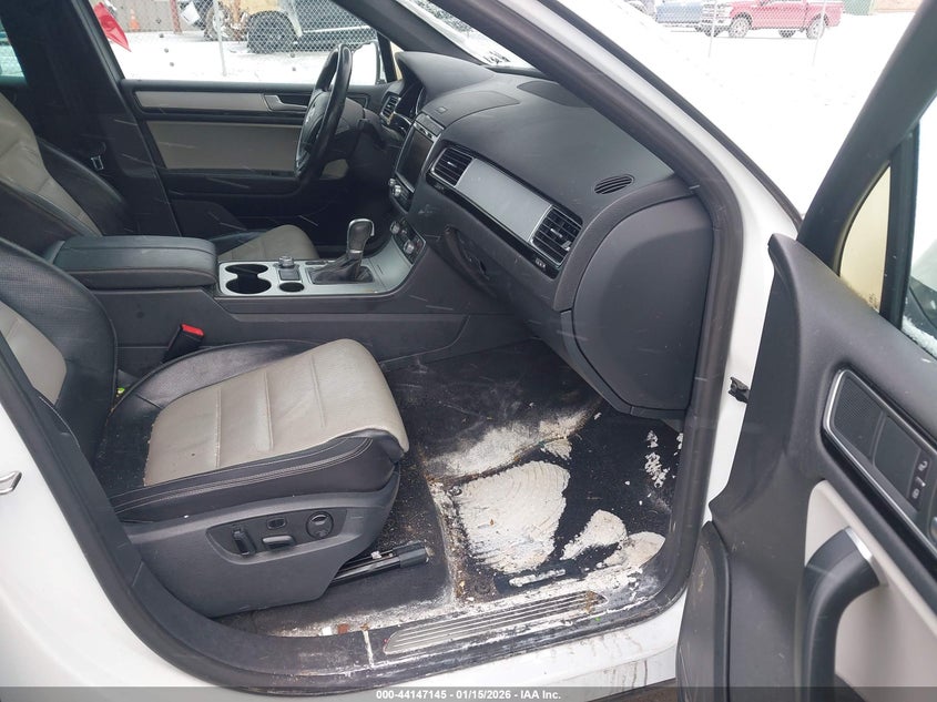 2017 Volkswagen Touareg V6 Wolfsburg Edition