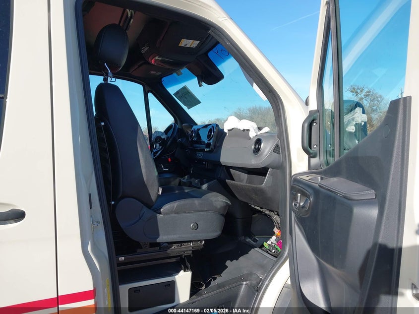2021 Mercedes-Benz Sprinter 2500 Standard Roof V6