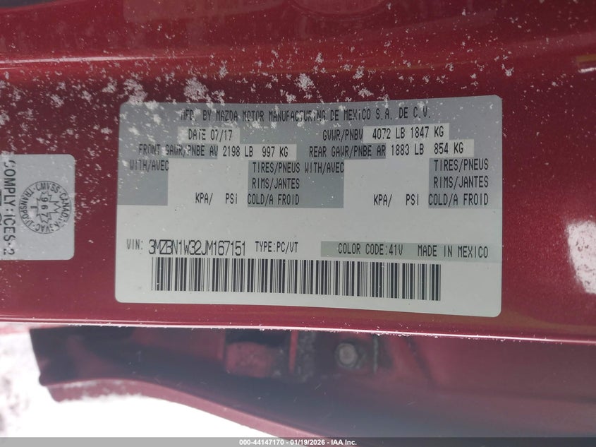 VIN 3MZBN1W32JM167151 2018 MAZDA MAZDA3 GRAND TOURING