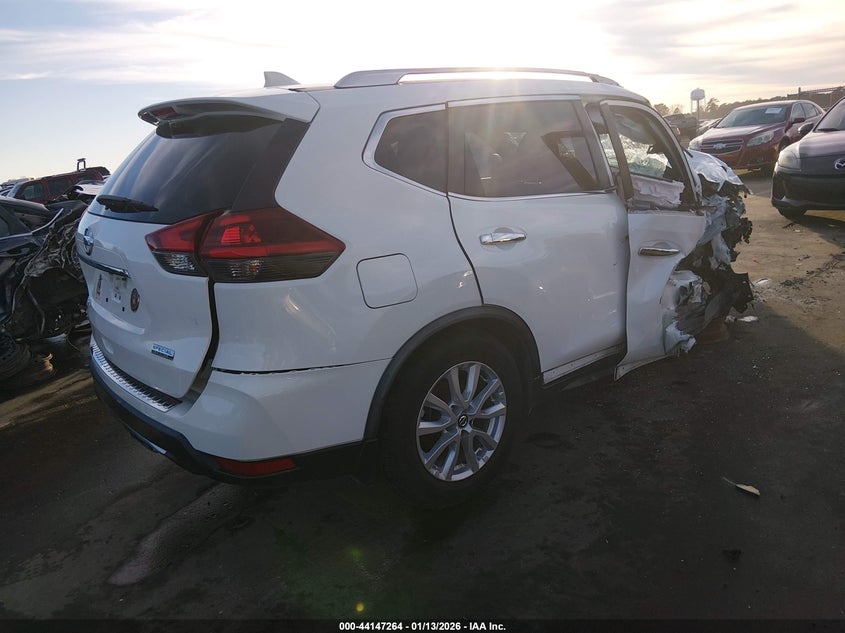 2020 Nissan Rogue S Fwd