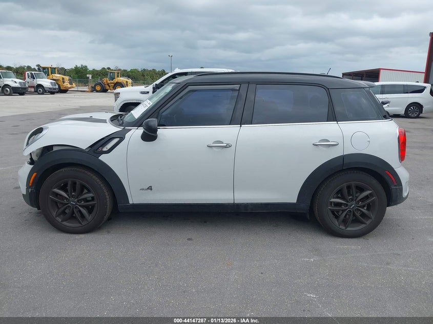 2013 Mini Countryman Cooper S VIN: WMWZC5C58DWP33951 Lot: 44147287