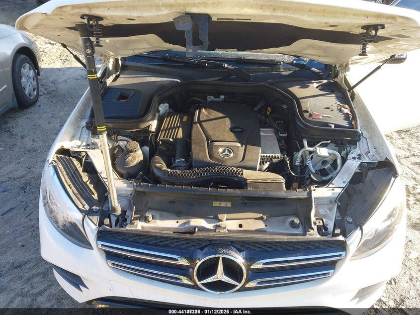 VIN WDC0G4JB6KV126611 2019 MERCEDES-BENZ GLC 300