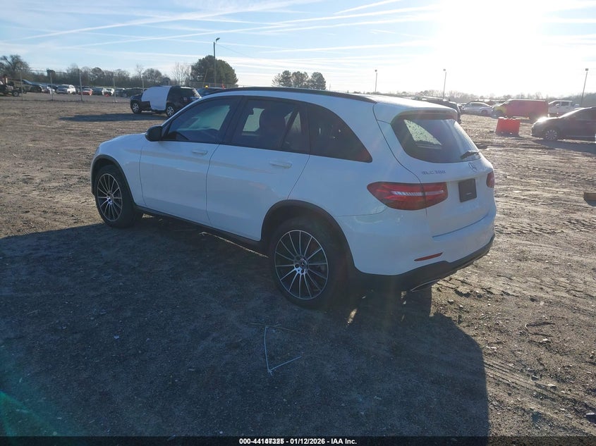 VIN WDC0G4JB6KV126611 2019 MERCEDES-BENZ GLC 300