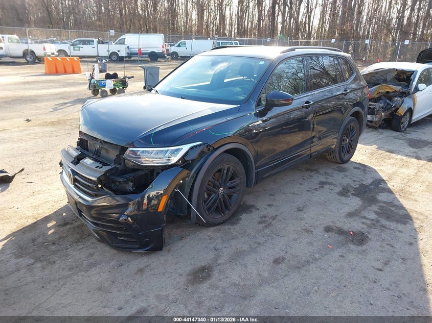 2022 Volkswagen Tiguan 2.0T Se R-Line Black