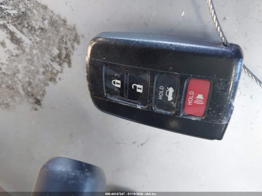 2012 Toyota Camry Hybrid Xle VIN: 4T1BD1FK8CU045482 Lot: 44147347