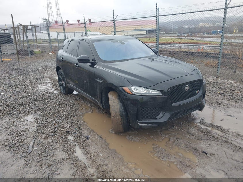 2017 Jaguar F-Pace S