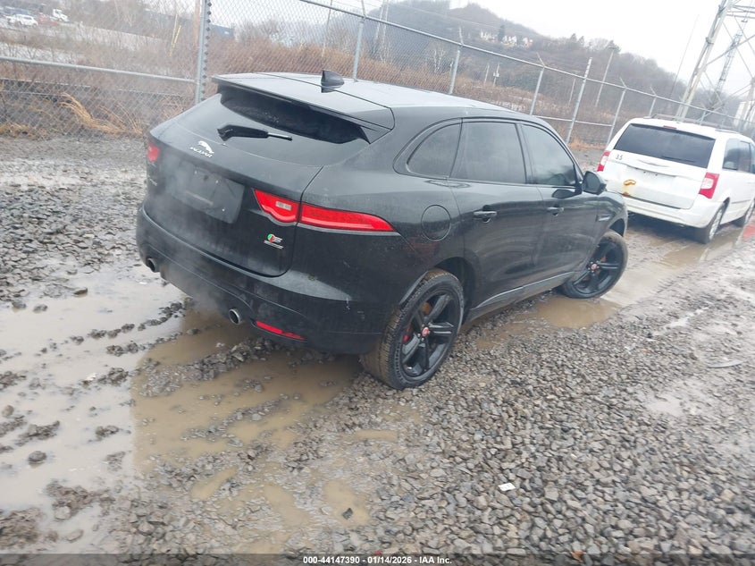 2017 Jaguar F-Pace S