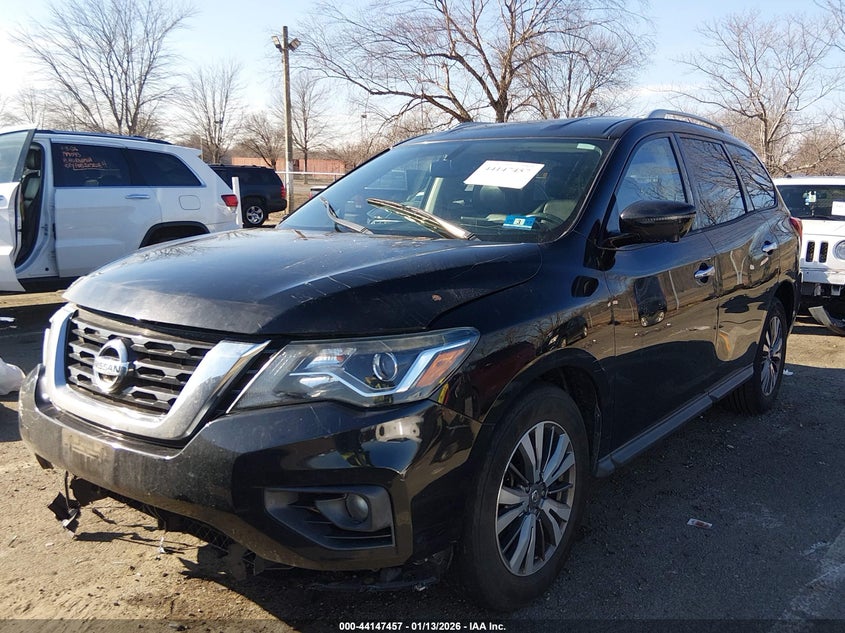 2018 Nissan Pathfinder Sl