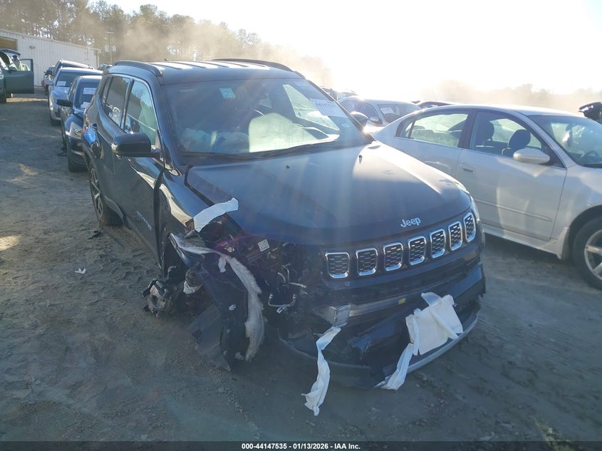 2025 Jeep Compass Limited 4X4