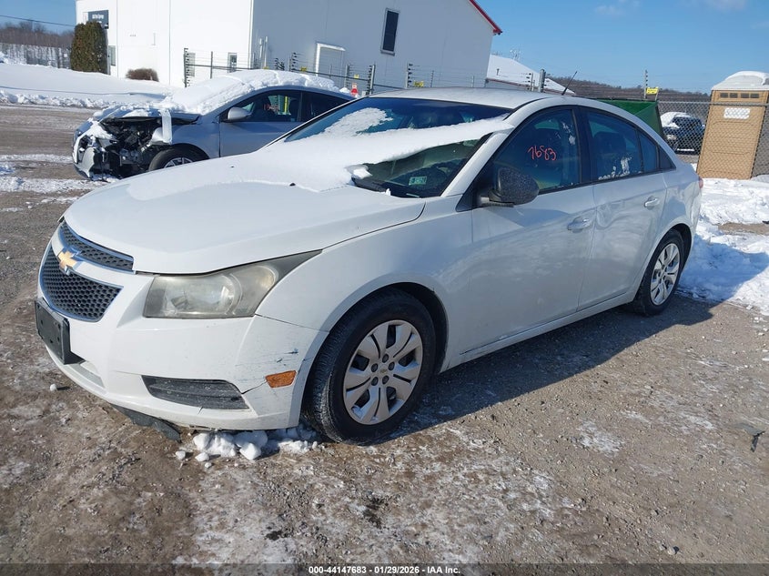 2013 Chevrolet Cruze Ls Auto