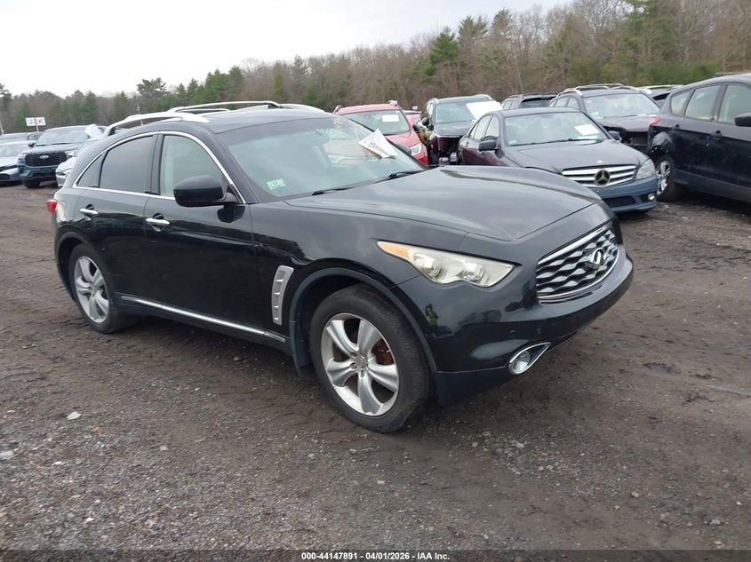 2010 INFINITI FX35