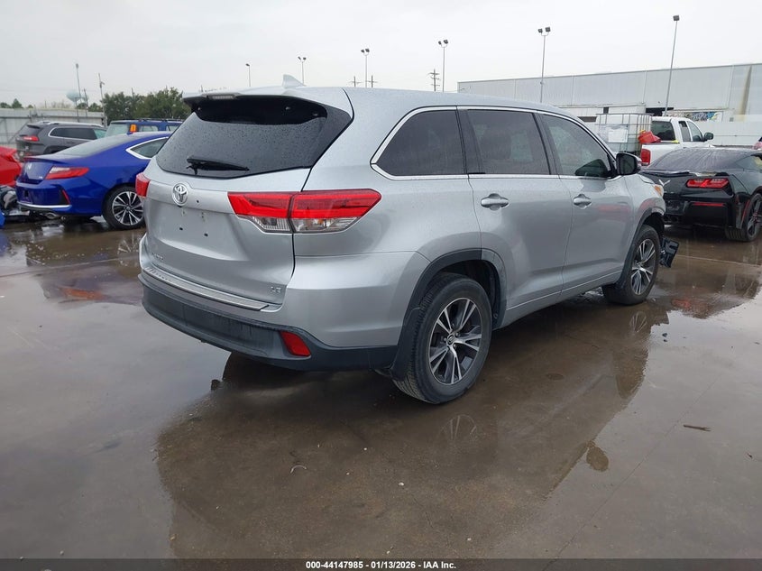 2017 Toyota Highlander Le Plus