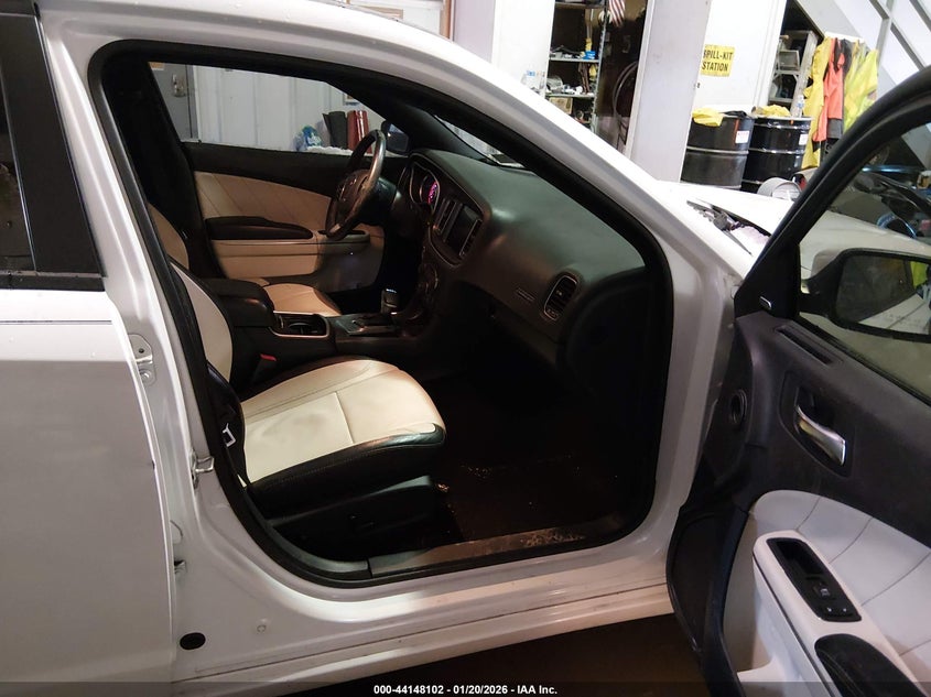 2015 Dodge Charger Sxt