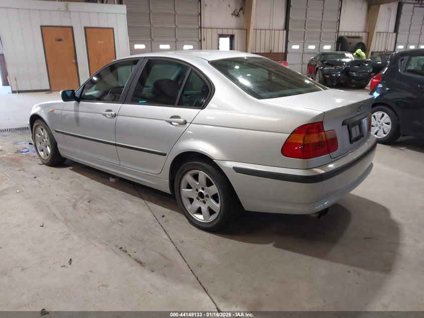 2002 BMW 325Xi