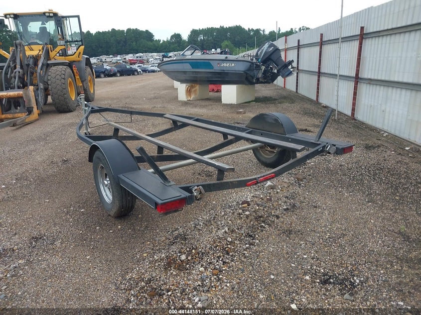 2021 TRAILSTAR 20 auction photo 3