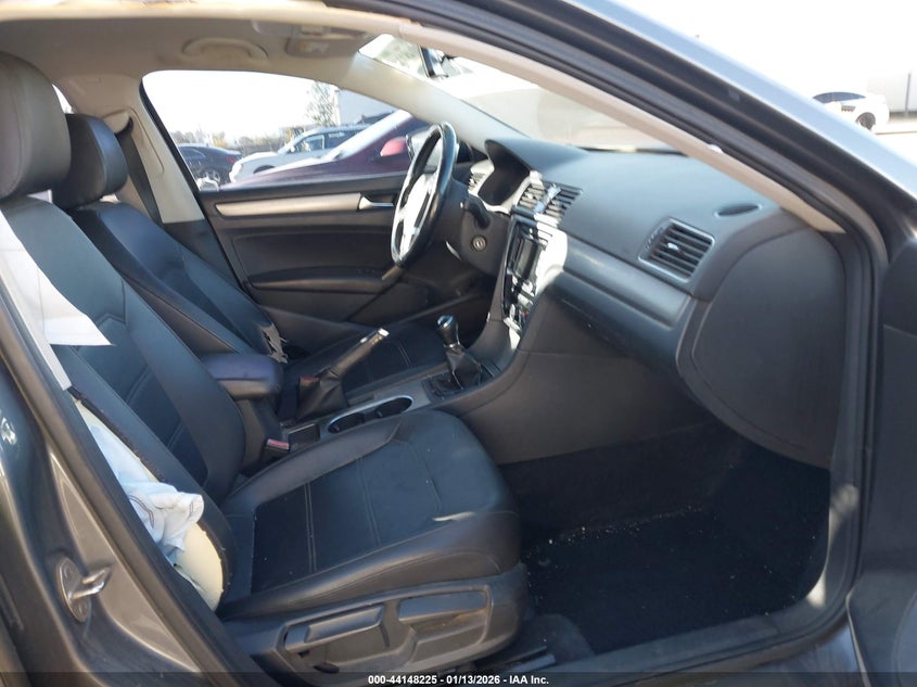 2015 Volkswagen Passat 2.0L Tdi Se