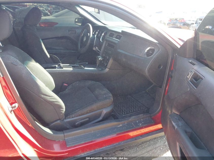 2011 Ford Mustang V6