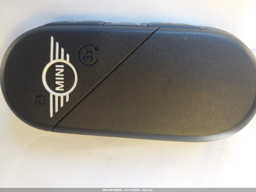 2025 Mini Hardtop Cooper S VIN: WMW23GD09S2X09808 Lot: 44148255