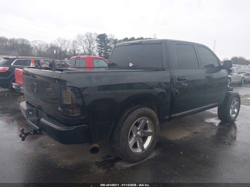 2017 Ram 1500 Express 4X2 5'7 Box