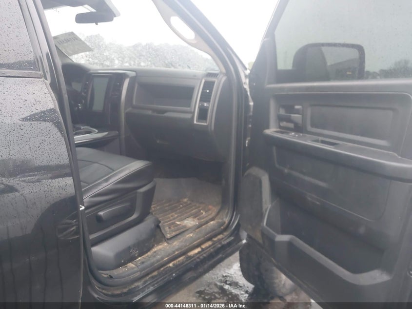 2017 Ram 1500 Express 4X2 5'7 Box