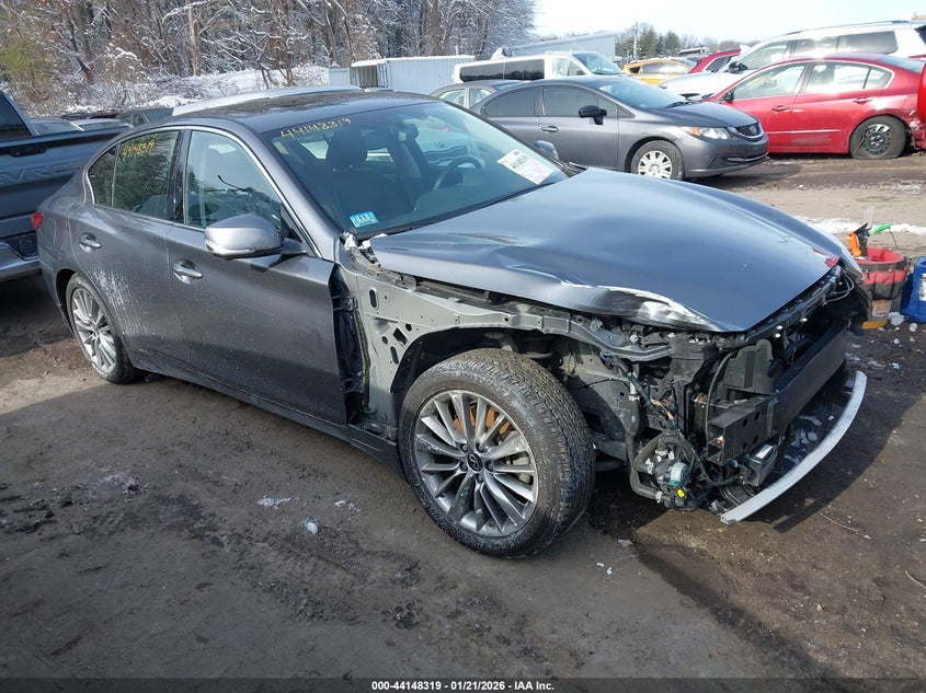 2022 Infiniti Q50 Luxe Awd