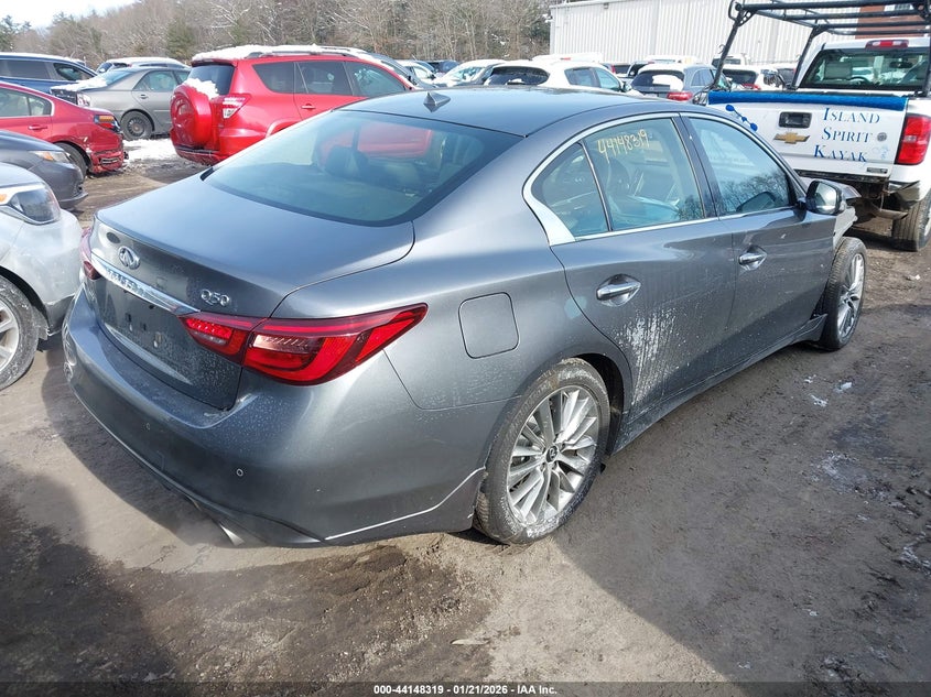 2022 Infiniti Q50 Luxe Awd