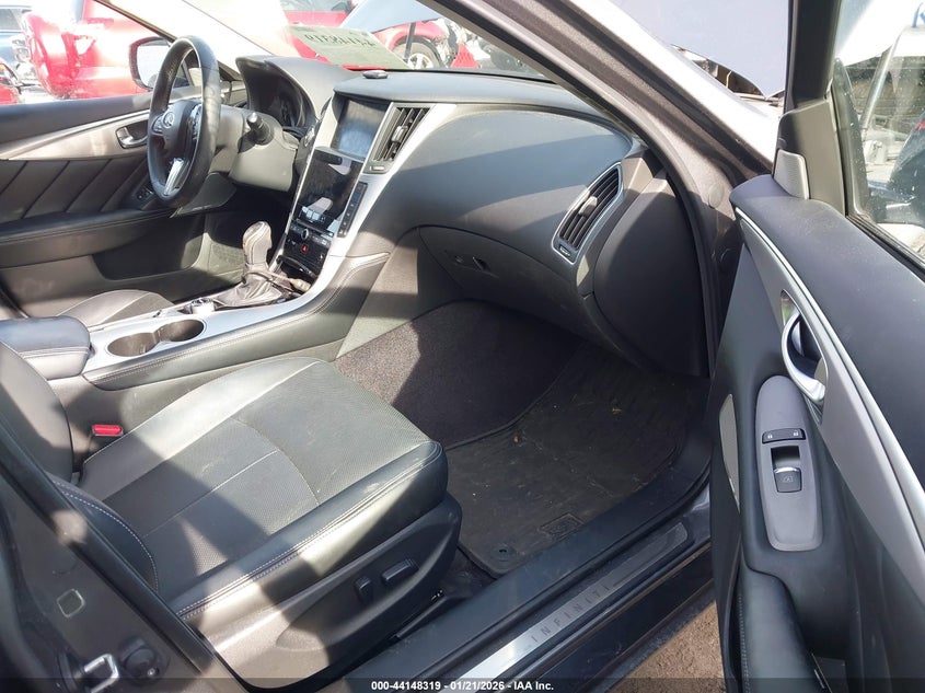 2022 Infiniti Q50 Luxe Awd