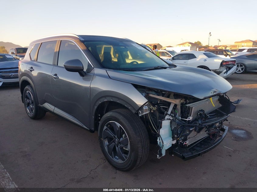 NISSAN ROGUE SV FWD 2025