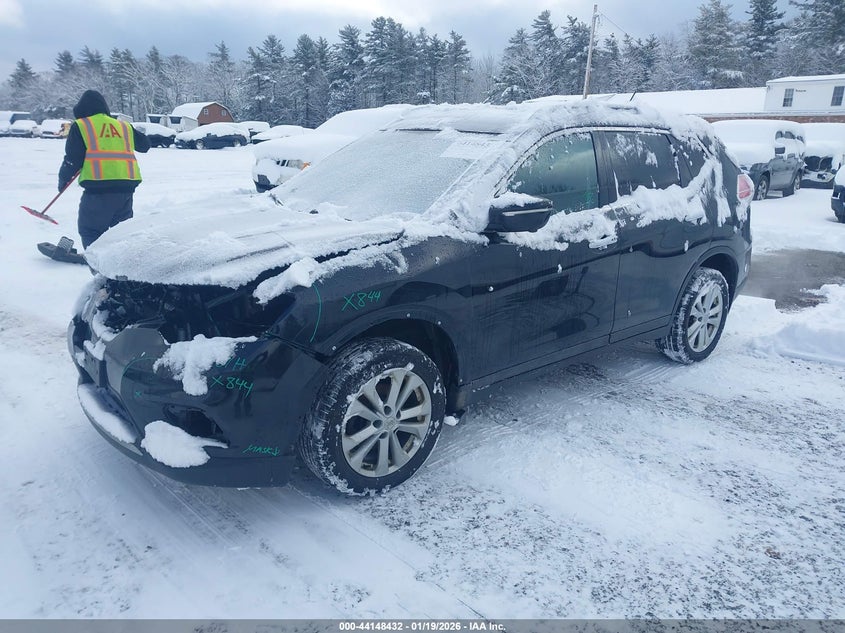2016 Nissan Rogue Sv