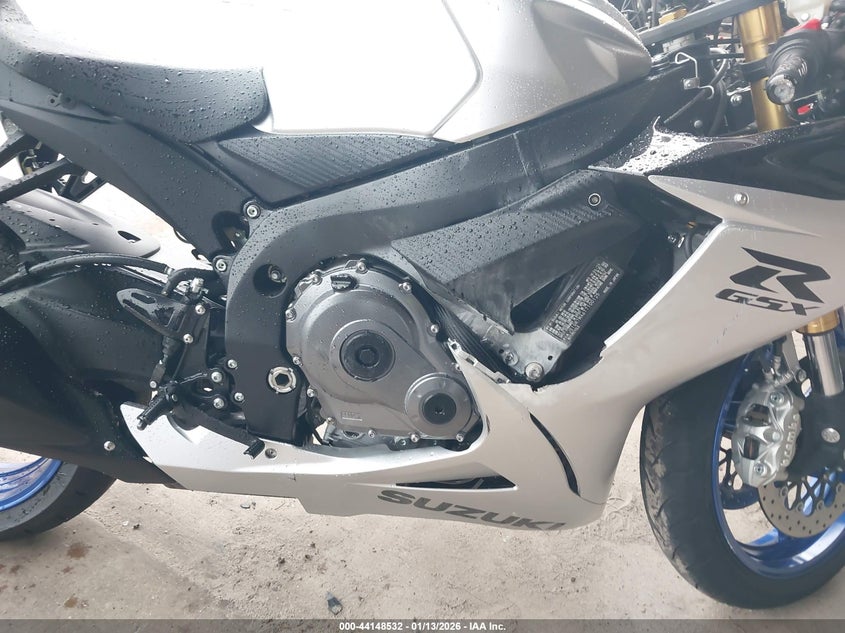 2026 Suzuki Gsx-R750 VIN: JS1GR7MA6T7100125 Lot: 44148532
