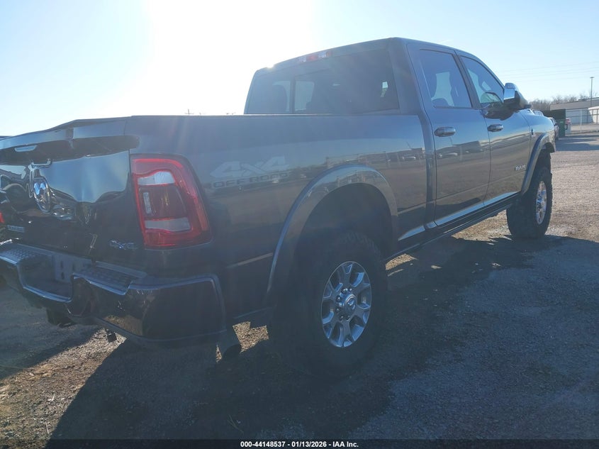 2022 Ram 2500 Laramie 4X4 6'4 Box