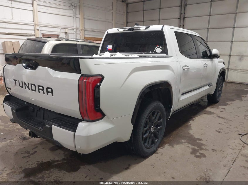 2024 Toyota Tundra Crewmax Platinum/Crewmax 1794