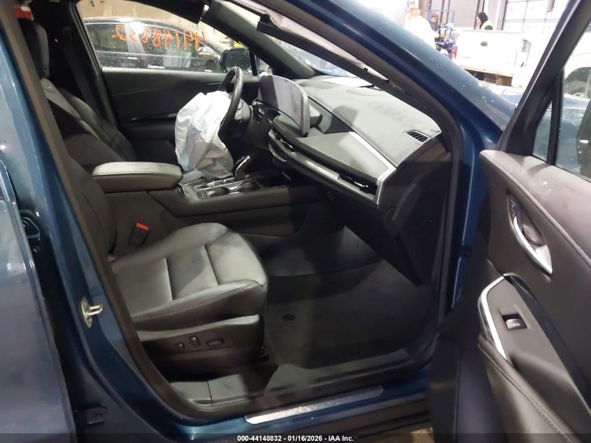 2024 Cadillac Xt4 Awd Luxury