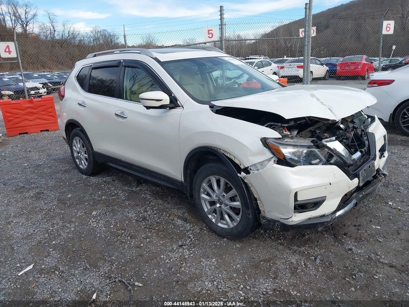 2018 Nissan Rogue Sv