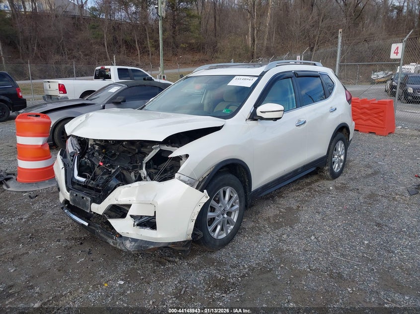 2018 Nissan Rogue Sv