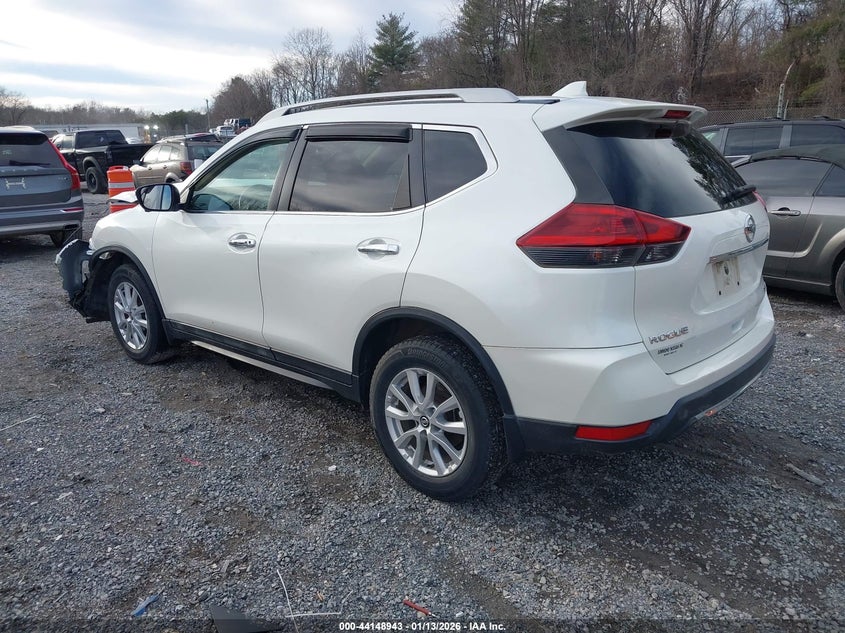 2018 Nissan Rogue Sv