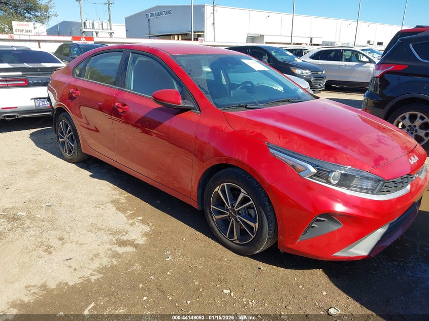 2023 Kia Forte Lxs