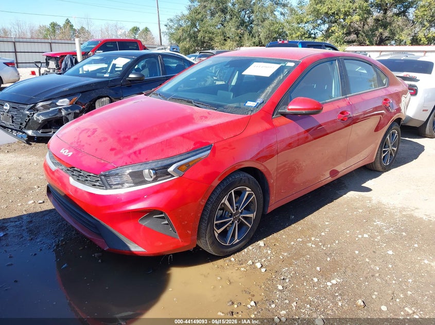 2023 Kia Forte Lxs