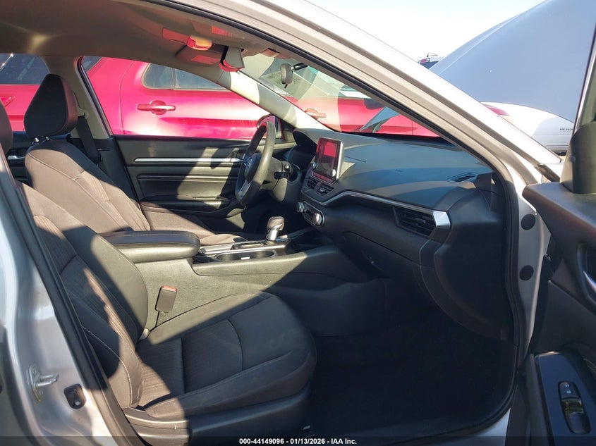 2021 Nissan Altima Sv Fwd